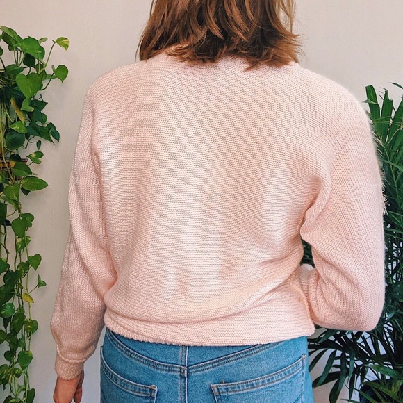 1980’s Vintage Pink Sweater - Picture 2 of 4